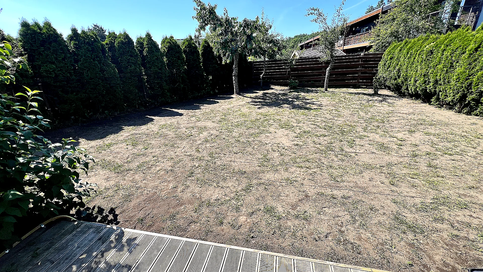 Aiakujundus tuiad ja terrass